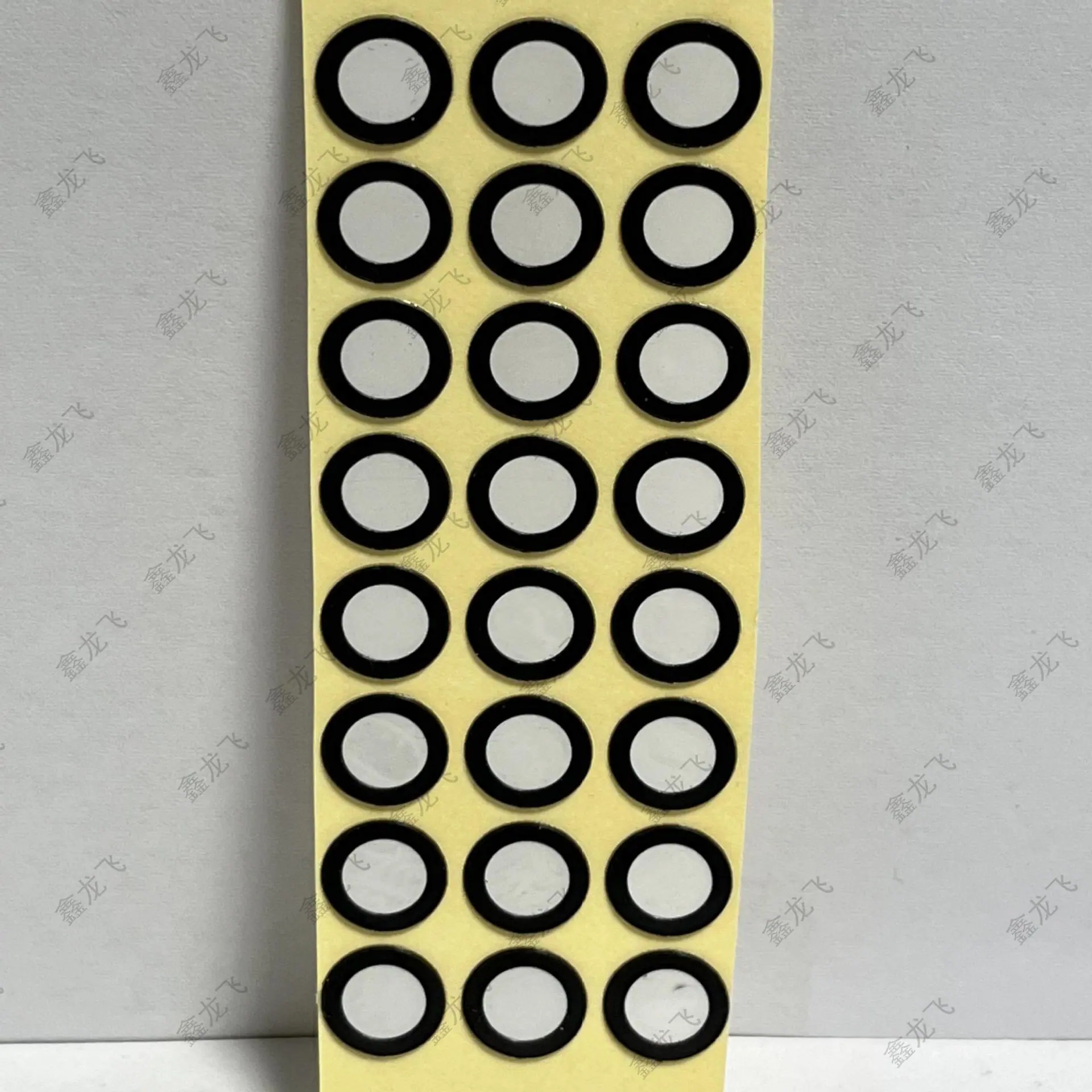 1 (25)