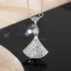 S925 Sterling Silver Fan-shaped Full Diamond Zircon Skirt Colar Luz Luxo Fan Pingente Clavícula Cadeia Internet Celebrity Wear Temperamento
