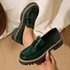 Zapatos de charol estilo británico transfronterizos nuevos con suela gruesa para mujer, puntera cuadrada, slip-on, que aumentan la altura, versátiles, talla grande, comercio exterior