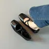 Sapatos de Salto Baixo Franceses Vintage Super Macios Sapatos de Ballet Planos Femininos Confortáveis Delicados Boca Rasa Sapatos de Festa Sapatos Mary Jane com Tira Cruzada