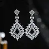 Pendientes Geométricos de Lujo Ligero Incrustados con Circonita para Mujer, Estilo Largo, Broches de Plata S925, Pendientes de Alta Gama para Boda Nupcial, Accesorios de Oreja de Moda