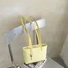 Bolsa de Hombro Grande Estilo Coreano Retro de Gran Capacidad Bolsa de Mano Transfronteriza Versátil de Estilo Sencillo de Moda para Viajes de Amazon