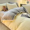 Conjunto de 4 Peças Jacquard Anti-estático Classe A Lã Leite Aconchegante Espesso Cobertor de Coral Fleece Adicionado Lã Inverno Roupa de Cama 4