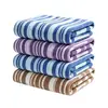 Toalha de Praia de Microfibra para Comércio Exterior Transfronteiriço com Listras Poncho de Secagem Rápida Absorvente de Água Toalha de Banho Toalha para Maratona de Natação na Costa