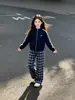 Nuevo conjunto casual de otoño para niñas, conjunto de dos piezas con pantalones anchos de cuadros, chaqueta sudadera deportiva para niños mayores, ropa de otoño moderna