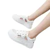 Sandálias Baotou para Mulheres 2026 Novos Sapatos de Malha Vazada de Verão para Mulheres Respiráveis Casuais Esportivos Sapatos Brancos com Solado Grosso para Mulheres Tênis