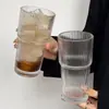Vasos de vidrio apilables de estilo retro con rayas verticales para cafeterías, perfectos para Americanos helados, lattes y otras bebidas; tazas de café y vasos de agua de gran capacidad