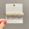 Presilha de cabelo de pérola estilo coreano para meninas, simples e estilosa, alto valor estético, adequada para uso diário, presilha lateral para franja e cabelos soltos, acessório de cabelo de presilha lateral de uma linha