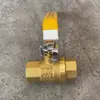 Válvula de bola de latón de diámetro completo Válvula de bola con rosca NPT Válvula de bola de cobre estándar americano PN40 Válvula de bola alargada de color natural Fabricante de exportación