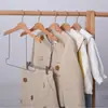 Ropa infantil barniz transparente madera de haya clip multifuncional para pantalones perchero al por mayor al por mayor hogar ropa sin marcas antideslizante modelo exclusivo personalizado