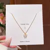 Collar de Mariposa Simple Japonés Coreano para Mujer Lujo Ligero Nicho Temperamento Alto Nivel Cadena para Clavícula Moda Versátil Accesorios de Celebridad de Internet