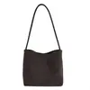 Bolso de Hombro Individual de Gran Capacidad para Mujer 2026 Otoño Nuevo Elegante Bolso de Axila para el Trabajo y el Viaje Diario Bolso Cubo de Alto Valor para Mujer