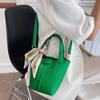 Bolsas de Mano de Moda para Mujer Este Año 2026 Nuevo Bolso Cruzado Versátil de Primavera Bolso Cubo con Pañuelo de Seda Bolso de Hombro Elegante