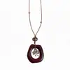 Cuerda de Cuero Resina Incrustada Pedrería Forma de Corazón Flor Cuadrado Collar Estilo Étnico Retro Cadena para Suéter Sentido del Diseño Collar de Nicho Accesorios Mujer