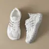 Tênis estilo "dad shoes" feminino 2026 novo outono super populares versáteis com sola grossa para caminhada tênis esportivos casuais da moda femininos