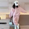 Traje de Primavera y Otoño para Niñas 2024 Primavera Nuevo Estilo Coreano Estilo Occidental Niños Medianos y Grandes Ocio Deportes Sudadera Dos Piezas Moderno