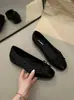 Sapatos Mary Jane de Bolinhas 2026, Sapatos Baixos Deslumbrantes, Mocassins de Ballet Femininos, Novos Estilos Primavera e Verão