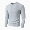 Suéter tejido casual de cuello redondo para hombre para otoño e invierno 2026, moderno y a la moda, cálido y adecuado para usar en capas