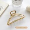 Pinza de metal sencilla y moderna con diseño geométrico de tiburón, estilo coreano mediano, para el pelo de mujer, elegante accesorio para la cabeza.
