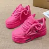 Zapatos de mujer estilo europeo 2024 primavera nuevos ligeros moda combinan con todo casual zapatos blancos zapatos de plataforma para mujer zapatos de plataforma para mujer