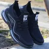 2022 nuevos zapatos de hombre de fabricantes verano nuevos zapatos deportivos transpirables zapatos blancos tejido fly transpirables casuales zapatos de comercio exterior para hombre