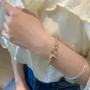 Pulseira de Corda de Cânhamo Grossa em Formato de Coração Estilo Garota Doce e Descolada Picante Joia de Aço Inoxidável Que Não Precisa Ser Removida após Lavar as Mãos Pulseira Novo Modelo 2026