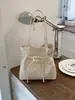 Bolso de mano versátil estilo coreano con lunares, estilo simple para el día a día, tipo cubo para mujer, alto atractivo estético, bandolera y de hombro femenino