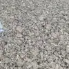 Piedra de Granito Hielo Nublado Gris Orquídea Piedra de Bordillo Superficie Cortada a Máquina Lisa Pulido a Fuego Pavimento de Piso Fabricante de Piedra de Bordillo