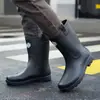 Botas de lluvia de media pantorrilla a la moda, zapatos de goma, resistentes al desgaste, impermeables, antideslizantes, modernos y duraderos, adecuados para cocina, pesca y uso en exteriores