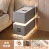 Mesa de cabeceira inteligente feita de madeira maciça com luzes, simples e moderna, carregamento sem fio, luxo leve, Bluetooth, multifuncional