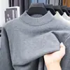 Camiseta Básica de Punto Moderna y Sencilla para Jóvenes y Personas de Mediana Edad, Otoño e Invierno 2025, Cuello Semi Alto, Color Sólido, Versátil, Tejido de Punto de Manga Larga