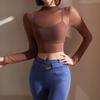 Venta al por mayor de camisetas deportivas sexis con tirantes, ropa de entrenamiento ajustada al ombligo, ropa de yoga de manga larga con almohadilla para el pecho, ropa de fitness