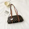 Elegante bolso vintage para mujer 2026 nuevo modelo, bolso de hombro para el día a día, bolso versátil para debajo del brazo, bolso tipo almohada estampado