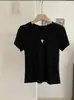Camiseta Bordada de Manga Corta Kekezoon con Tres Rayas Verticales, Top Versátil de Cuello Redondo Ajustado al Cuerpo Venta al por Mayor 7873