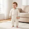 Mameluco para bebé para primavera, otoño e invierno, traje de gateo cálido de tres capas para recién nacidos, mameluco con acolchado y grosor extra para dormir