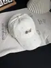 2026 Nueva Gorra de Béisbol Estilo Coreano de Lunares con Gato Unisex Circunferencia de Cabeza Grande Hace que la Cara se Vea Más Pequeña Bordado Gorra de Pico Estilo Moderno