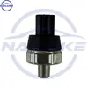 El Sensor de Aceite 25240-4M40E 252404M40E es Adecuado para Nissan Teana 2006-2013