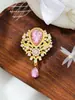 Broche Grande Exagerado Retro Europeu e Americano de Cristal em Forma de Gota d'Água com Diamantes, Alfinete Versátil e Estiloso, Acessório de Moda