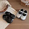Zapatos de Princesa de Moda Versátiles con Lazo para Niñas, Nuevos para Primavera y Otoño 2026, Suela Suave, Zapatos Bajos Cómodos