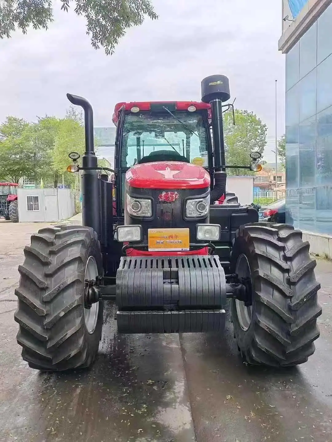 东方红LXA2104 1