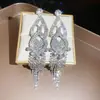 Brincos de Franja Vazados Cravejados com Diamantes Super Brilhantes, Estilo Corte Europeu e Americano, Artesanato Requintado, Brincos de Nicho de Alto Padrão