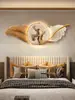Luz moderna Pintura decorativa de luxo quarto de alto nível Swan de cabeceira pintura de parede pena tridimensional sala de estar decoração de parede pintura de lâmpada