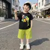 Conjunto de Verão Masculino Manga Curta 2026 Novo Estilo Infantil Elegante Fino Casual Conjunto de Duas Peças Roupas para Meninos Atacado