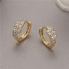 Pendientes pequeños con hebilla de oreja de estilo europeo y americano para mujer, aretes de circonita de alta calidad, joyería DIY con anillo, aretes al por mayor