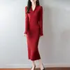 Vestido de Tricô Verde com Gola Pura Lã Inverno 2026 Manga Longa Feminino Cor Sólida Slim Fit Comprimento Médio