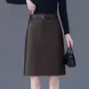 Moderna minifalda casual de cuero, nueva falda de línea A de cintura alta ajustada otoño/invierno 2026, falda lápiz adelgazante y versátil