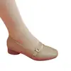 Zapatos populares para mujer para madres 2026, zapatos planos cómodos de suela blanda, nuevos zapatos versátiles de cuero, modernos zapatos de otoño poco profundos para mujeres de mediana edad