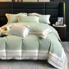 Clase de Lujo Ligero Ropa de Cama 100% Algodón de Fibra Larga Cepillado Bordado Juego de Cuatro Piezas Funda de Edredón Súper Suave Engrosada Cama Algodón Puro