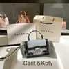 Uma geração de bolsas pequenas de luxo leve de nicho de alta qualidade 2024 nova moda bolsa de mão bolsa de ombro transversal atacado