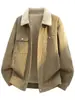 Nova jaqueta masculina de veludo cotelê outono e inverno, estilo americano moderna clássica versátil casual com forro de fleece